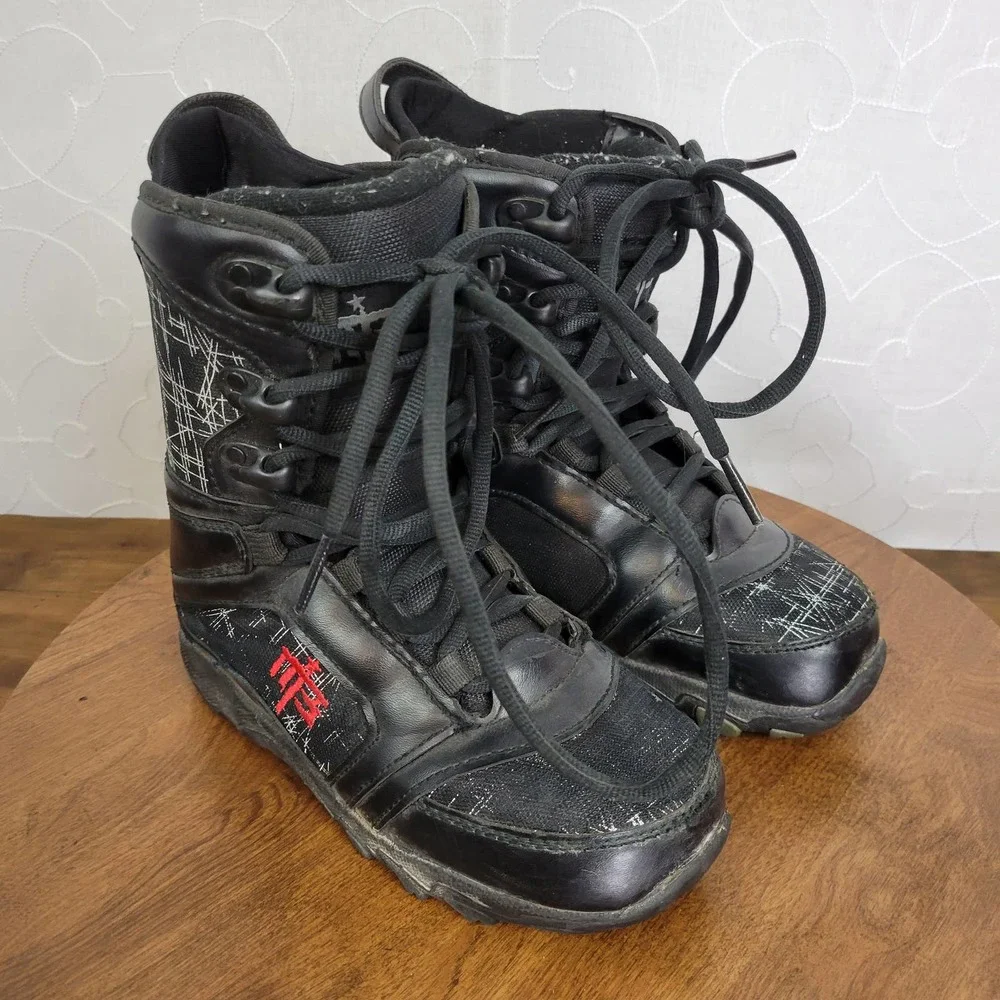 Millenium 3 Mens Boots Youth 5 Black Militia Snowboard Lace-Up‎ All-Mountain